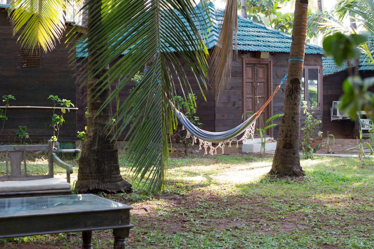 Leela Cottages Morjim Exterior foto